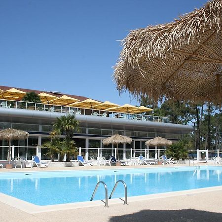 Azureva Ronce Les Bains Hotel Kültér fotó