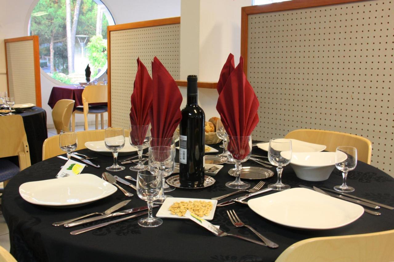 Azureva Ronce Les Bains Hotel Kültér fotó